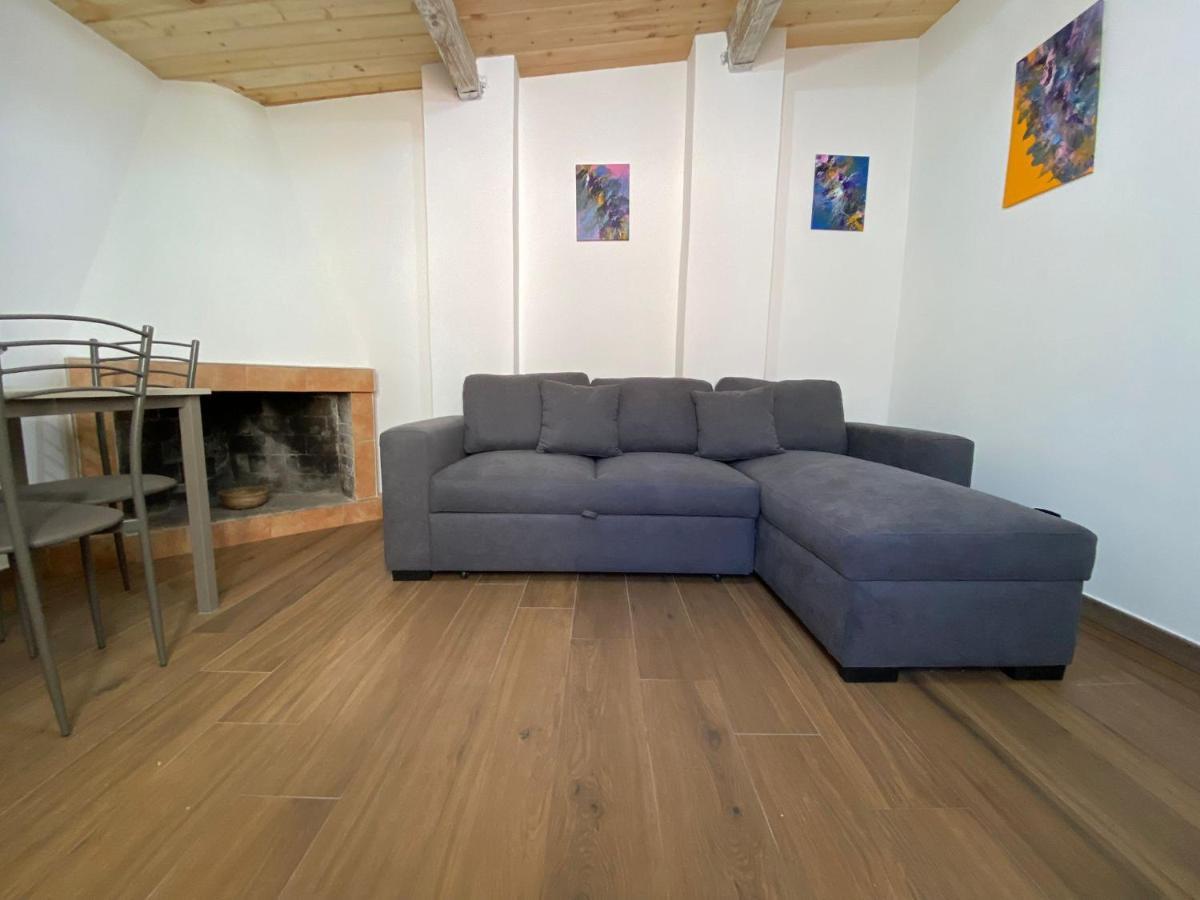 Sa Domo Holorada 3 Hébergement de vacances *